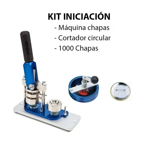 Kit de iniciación para hacer chapas redondas SOTB-500, mostrando la máquina azul con molde fijo, el cortador y una chapa de aguja.